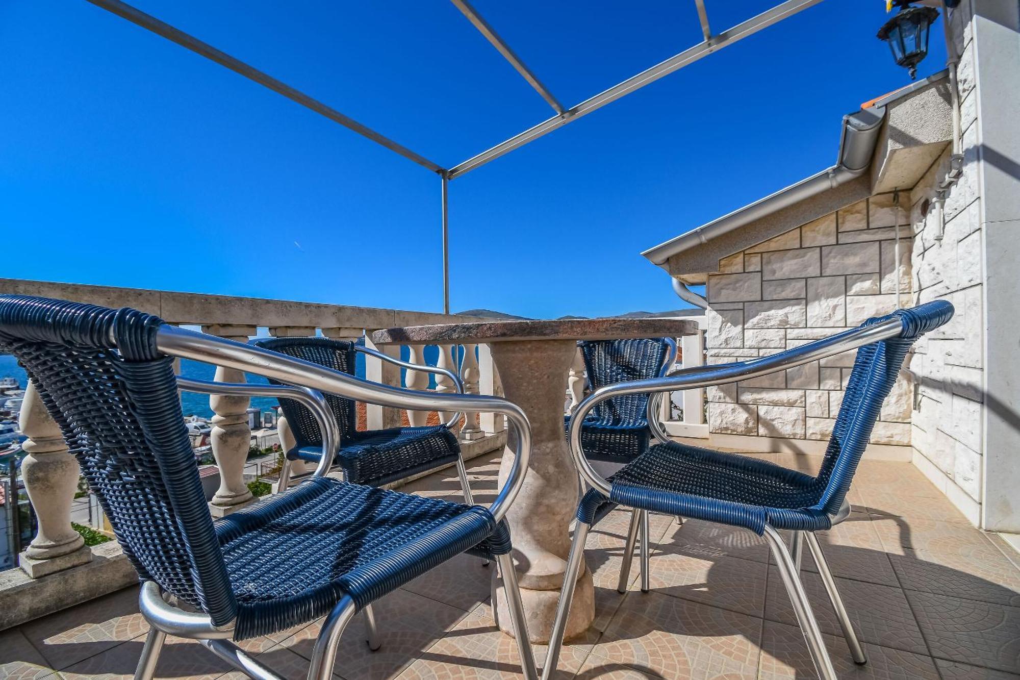 Apartments Anna Trogir Luaran gambar