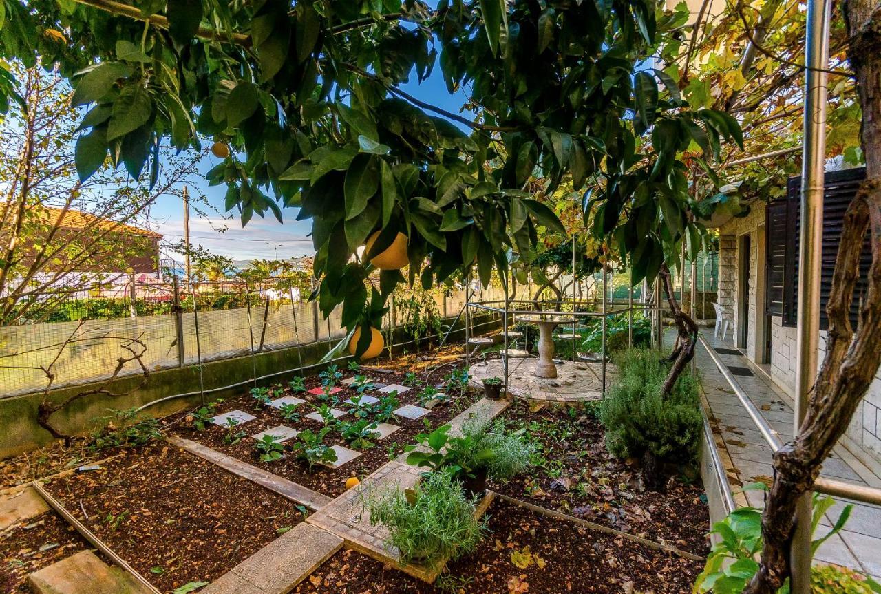 Apartments Anna Trogir Luaran gambar